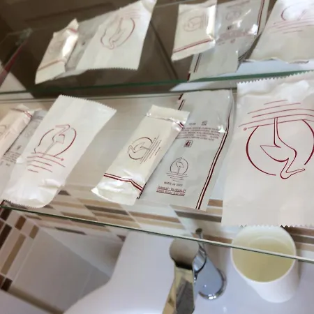 Certe Notti Oda ve Kahvaltı 3*