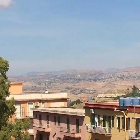 Certe Notti Oda ve Kahvaltı 3*