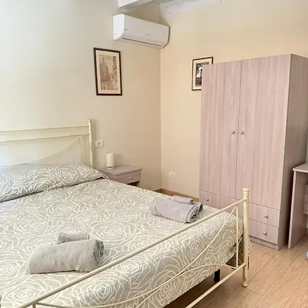 Bed and breakfast Certe Notti 3*